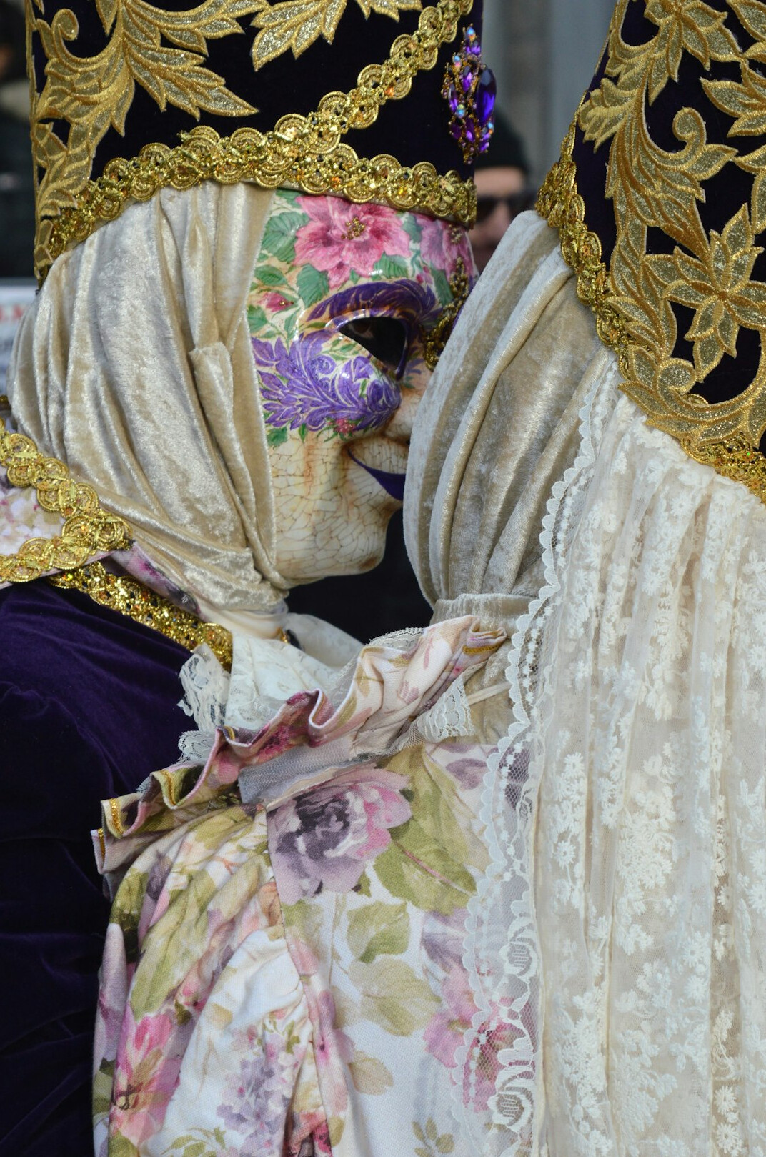 masked ball dancers
